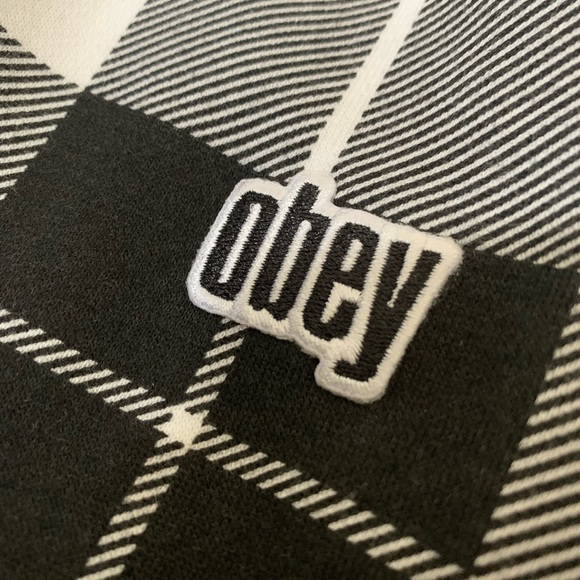 Obey Zip-up Pullover - Picture 2 of 4